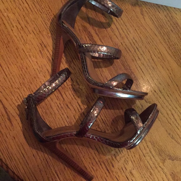 Badgley Mischka Mark and James Malana heels. - Picture 5 of 10